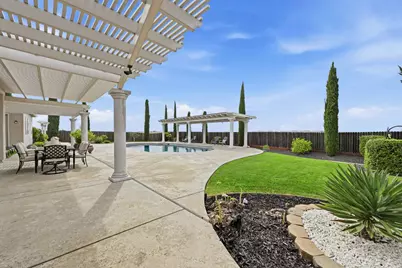 8537 Bridgestone Crescent, Roseville, CA 95747 - Photo 54
