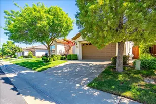 2294 Langtree Dr, Roseville, CA 95747 - Photo 4