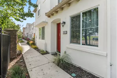 5301 E Commerce Way #74102, Sacramento, CA 95835 - Photo 4