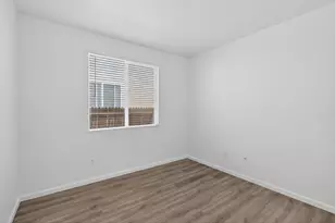 7426 Sun Reign Ln, Sacramento, CA 95823 - Photo 22