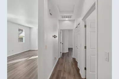 7426 Sun Reign Lane, Sacramento, CA 95823 - Photo 24