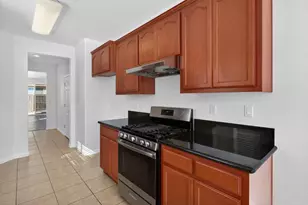 7426 Sun Reign Ln, Sacramento, CA 95823 - Photo 12