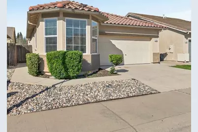 7426 Sun Reign Lane, Sacramento, CA 95823 - Photo 2