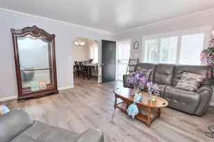 5636 James Wy, Sacramento, CA 95822 - Photo 2