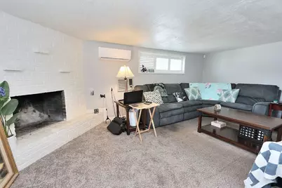 5636 James Way, Sacramento, CA 95822 - Photo 4