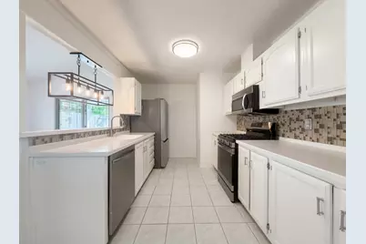 4814 Monet Way, Sacramento, CA 95842 - Photo 2
