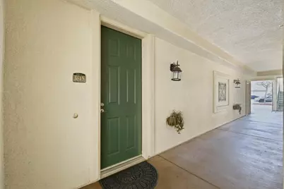 1501 Secret Ravine Parkway #1613, Roseville, CA 95661 - Photo 2