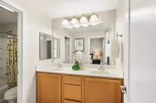 1100 Moon Cir, Folsom, CA 95630 - Photo 22