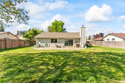 7381 Marani Way, Sacramento, CA 95831 - Photo 30