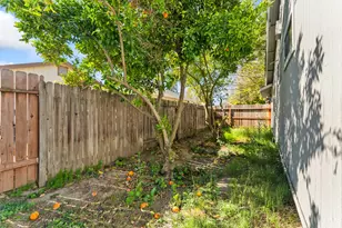 7381 Marani Way, Sacramento, CA 95831 - Photo 34