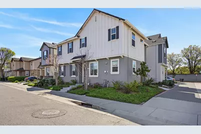 251 Cinema Street, Sacramento, CA 95823 - Photo 2