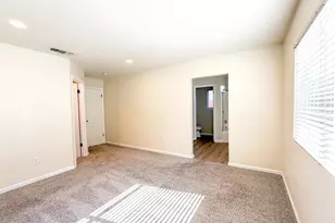 7948 Cavalier Way, Sacramento, CA 95832 - Photo 14