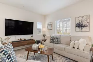 1017 San Anselmo Ln, Roseville, CA 95747 - Photo 2