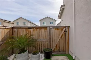 1017 San Anselmo Ln, Roseville, CA 95747 - Photo 46