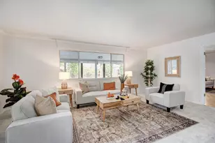 6010 Machado Way, Sacramento, CA 95822 - Photo 6