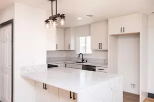 7800 Watson Way, Citrus Heights, CA 95610 - Photo 18