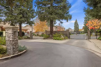 2067 Robin Hood Lane, Merced, CA 95340 - Photo 4