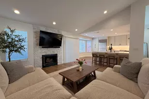 2222 Thurton Dr, Roseville, CA 95747 - Photo 6