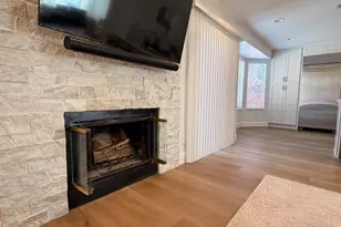 2222 Thurton Dr, Roseville, CA 95747 - Photo 8