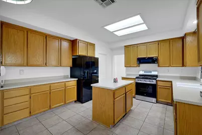 8772 Newry Court, Elk Grove, CA 95624 - Photo 20