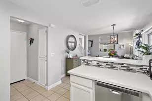 6334 Laguna Mirage Ln, Elk Grove, CA 95758 - Photo 20