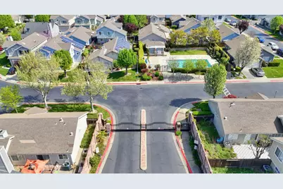 6334 Laguna Mirage Lane, Elk Grove, CA 95758 - Photo 56