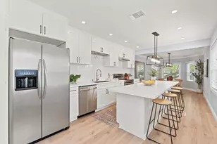 938 50th St, Sacramento, CA 95819 - Photo 14