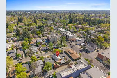 938 50th Street, Sacramento, CA 95819 - Photo 36