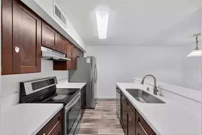 251 Del Verde Circle #3, Sacramento, CA 95833 - Photo 10