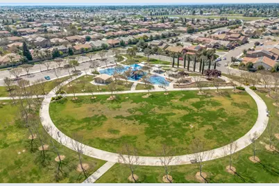 1178 Blackwood Avenue, Clovis, CA 93619 - Photo 8