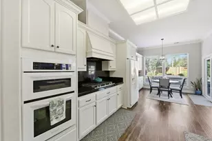 5326 Flyway Dr, Fair Oaks, CA 95628 - Photo 12