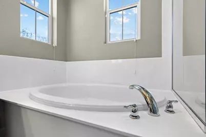 2200 Gallery Drive, Riverbank, CA 95367 - Photo 28