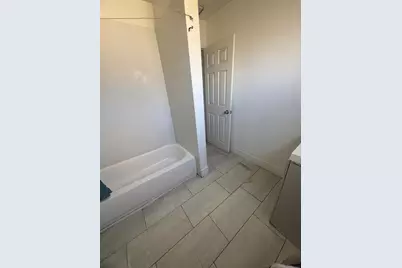 2420 W Acacia Street, Stockton, CA 95203 - Photo 12