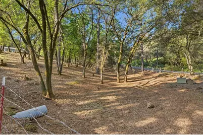 18835 Hilltop Road, Penn Valley, CA 95946 - Photo 38