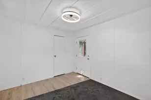 Marshall Dr, Sacramento, CA 95842 - Photo 24