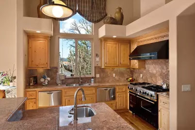 13028 Austin Forest Circle, Auburn, CA 95602 - Photo 16