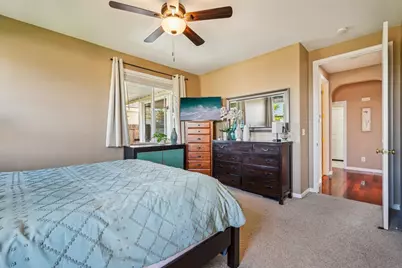 1623 Vosspark Way, Sacramento, CA 95835 - Photo 16