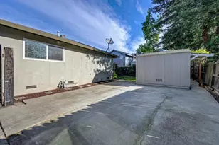 2700 Lassen Way, Rocklin, CA 95677 - Photo 32