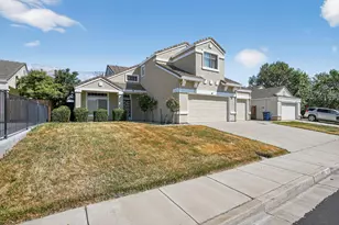 8 Emerson Ct, Pittsburg, CA 94565 - Photo 2