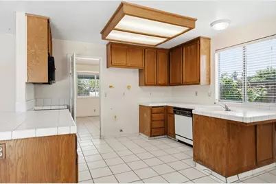 1285 Bonta Avenue, Gustine, CA 95322 - Photo 14