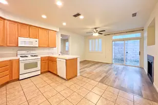 247 Dragonfly Cir, Sacramento, CA 95834 - Photo 8