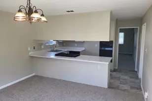 7632 Manorcrest Way, Sacramento, CA 95832 - Photo 12