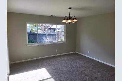 7632 Manorcrest Way, Sacramento, CA 95832 - Photo 10