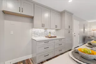 1022 Charleston Cir, Roseville, CA 95661 - Photo 12