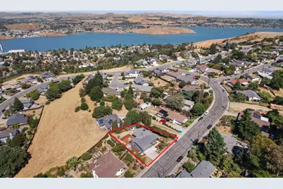 147 Rolph Park Drive, Crockett, CA 94525 - Photo 48