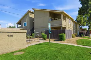 426 Cherry Ln, Manteca, CA 95337 - Photo 1