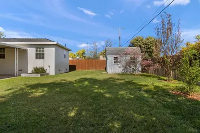 5221 Helen Way, Sacramento, CA 95822 - Photo 30