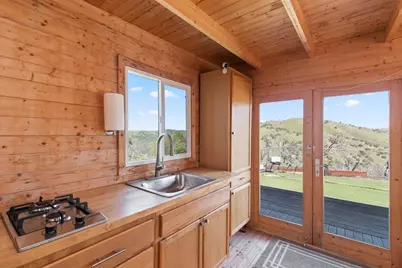 18188 W Corral Hollow Road, Tracy, CA 95377 - Photo 8
