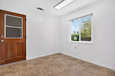 2205 Tully Road, Modesto, CA 95350 - Photo 12