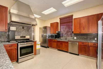 7540 Abbey, Elk Grove, CA 95757 - Photo 42